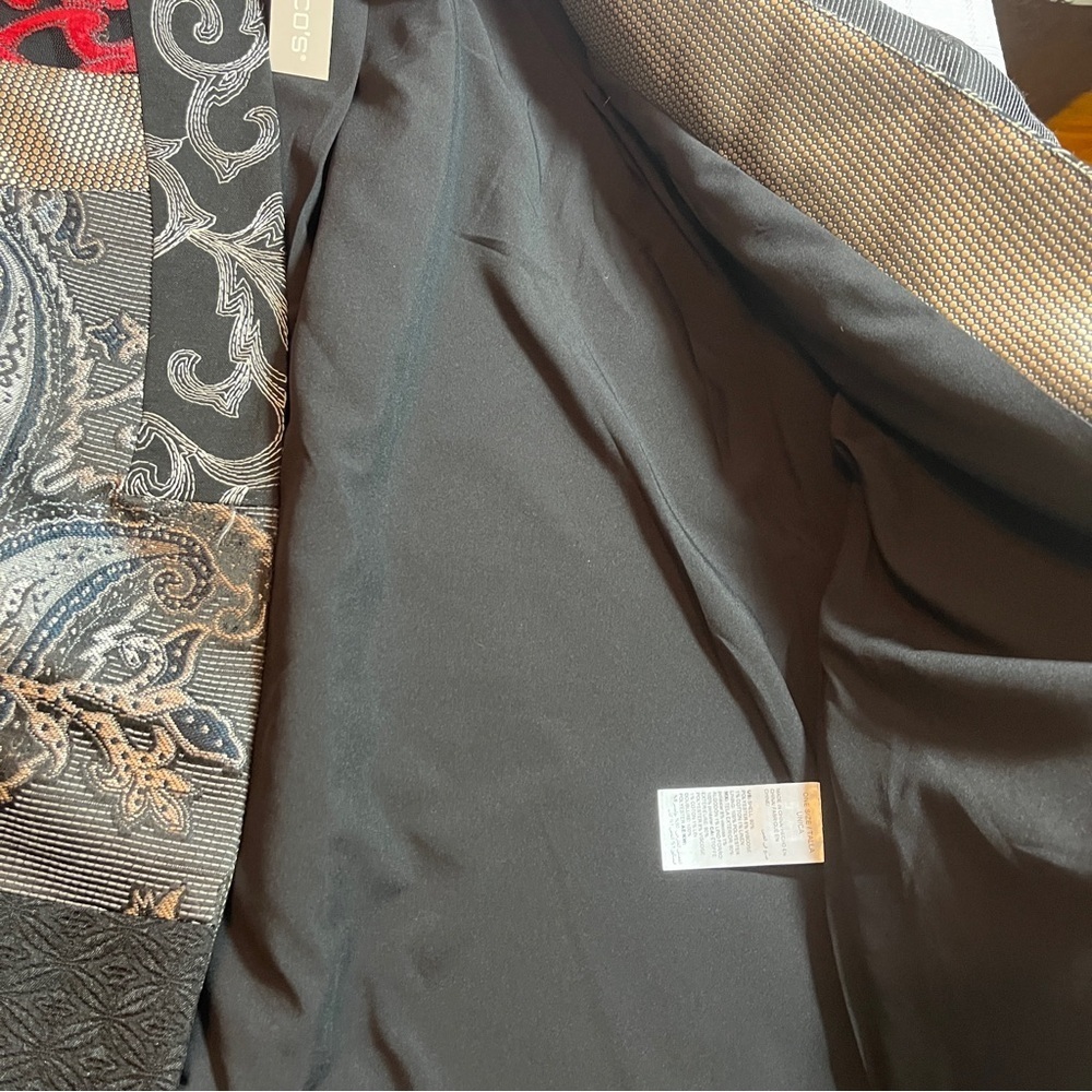 Chico's Patchwork Embroidered Paisley Open Front Jacket Wearable Art Statement - Picture 12 of 13